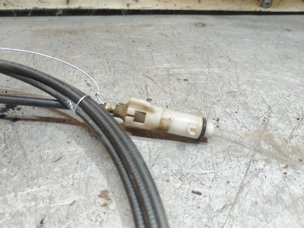 Трос открывания лючка топливного бака WS3UCW Toyota Corolla Verso - Фото 4