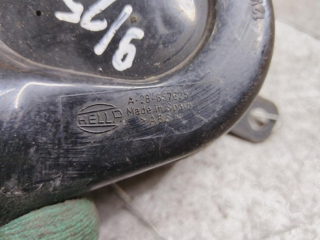 Сигнал (клаксон) Y5XSZI Volkswagen Polo купить с доставкой