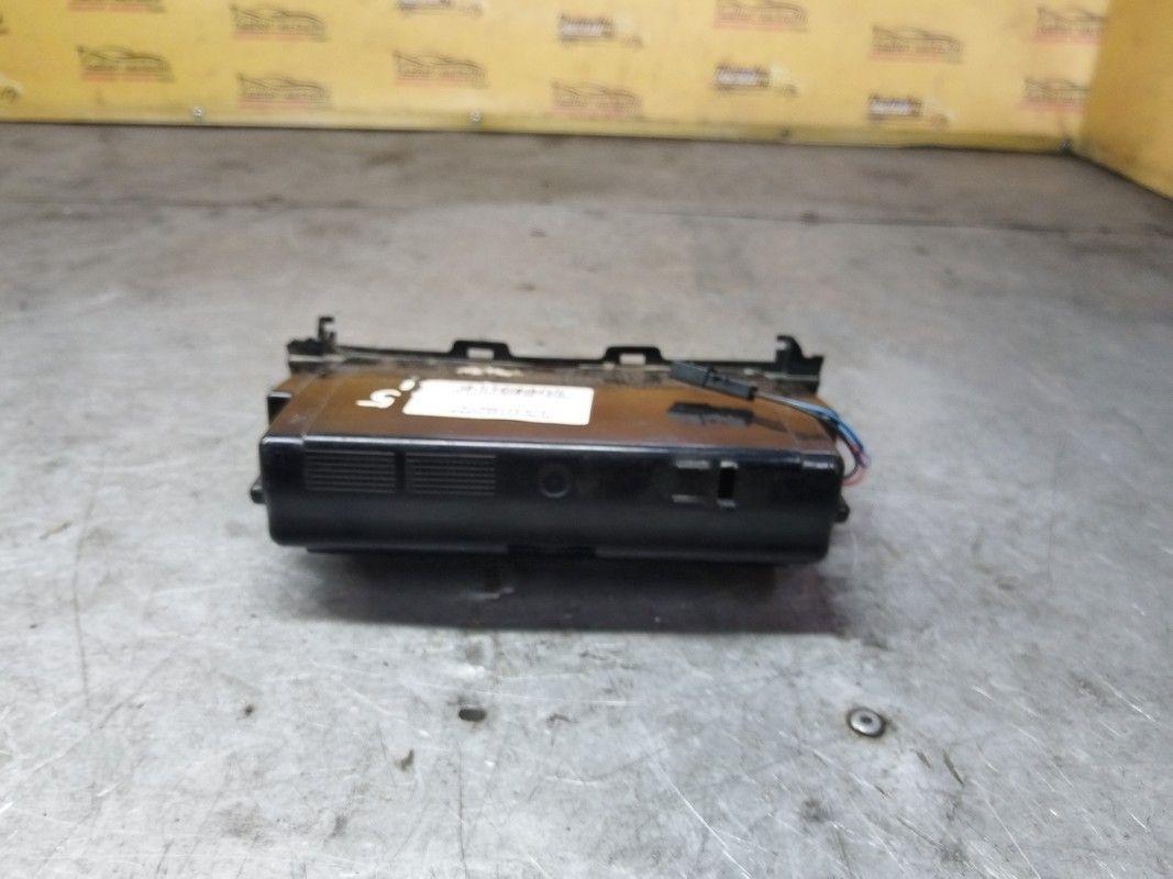 Пепельница IU2AGI Audi A4 купить в магазине запчастей бу