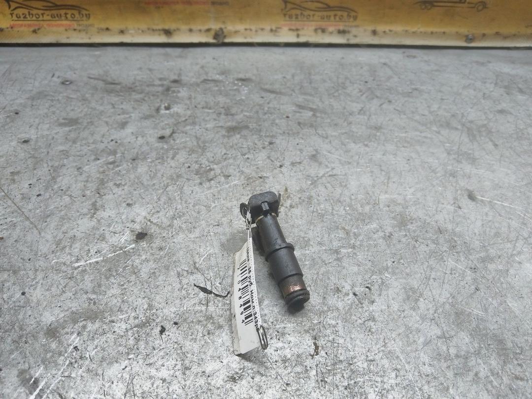 Форсунка PX65VY Peugeot 406 купить с доставкой