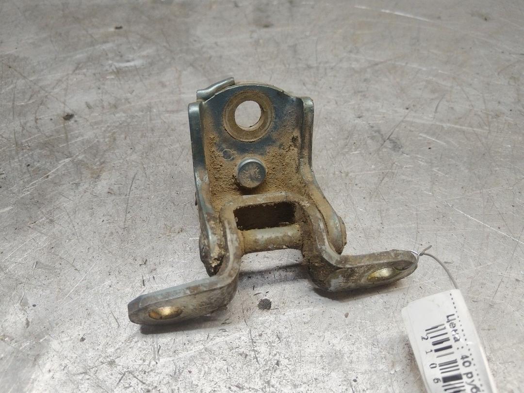 Петля двери задней левой V546O5 Nissan Almera Tino купить