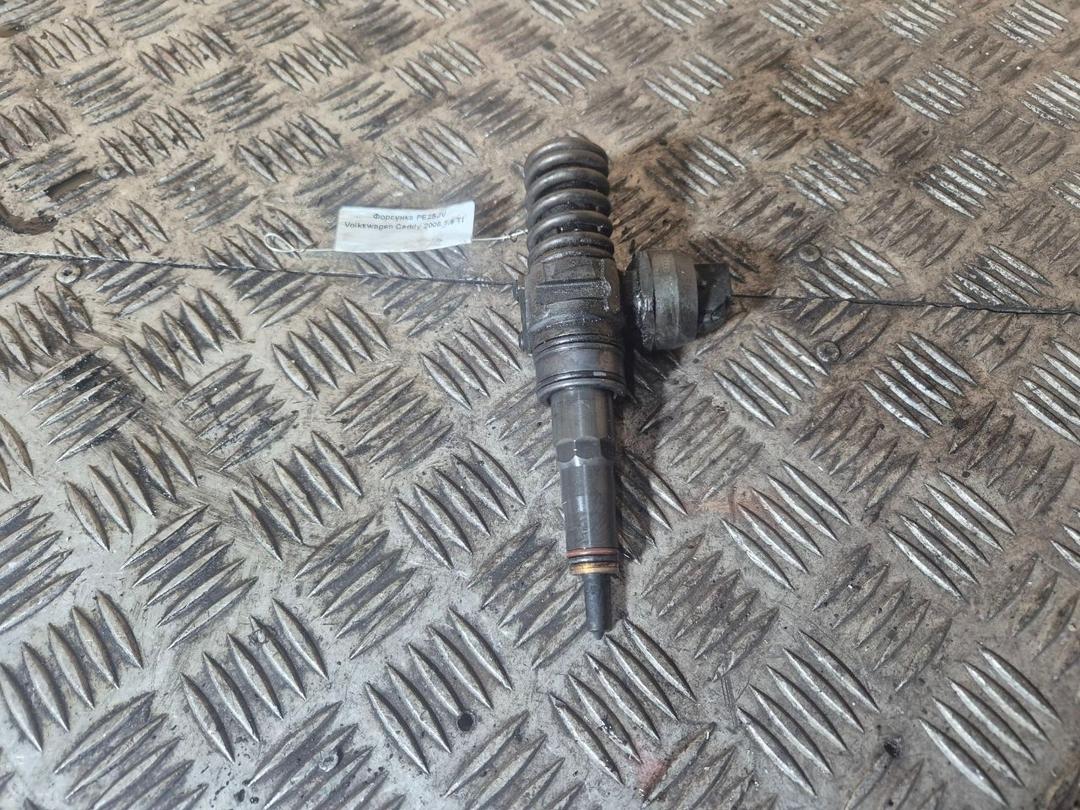 Форсунка PE2SJV Volkswagen Caddy - Фото 1