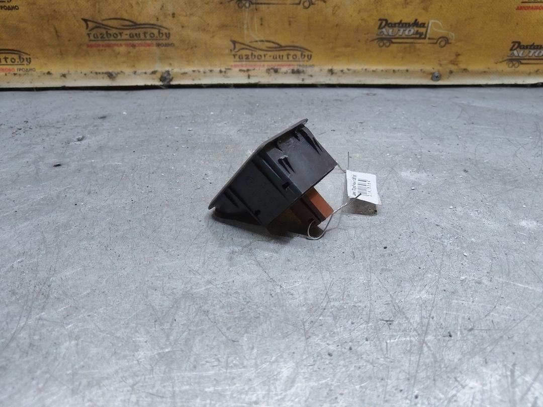 Блок управления стеклоподъемниками GC697R Skoda Fabia купить