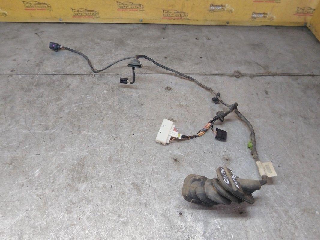 Проводка двери задней левой ZQV49E Seat Altea