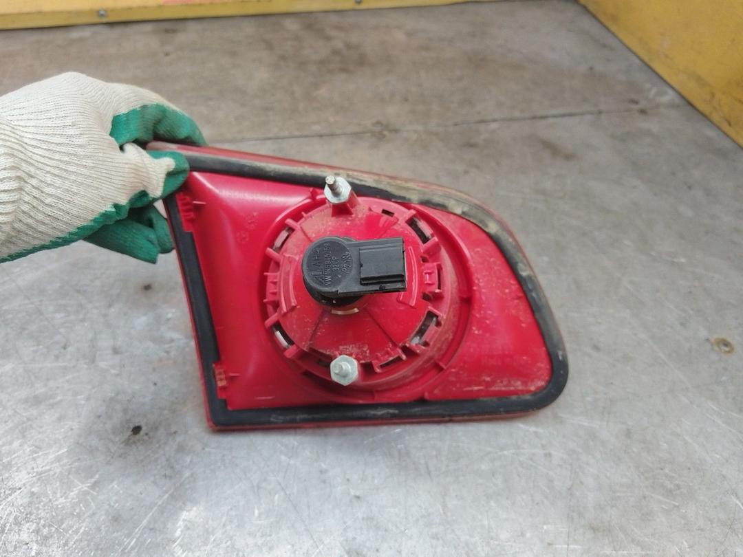 Фонарь крышки багажника правый 39F6K4 Volkswagen Passat - Фото 3