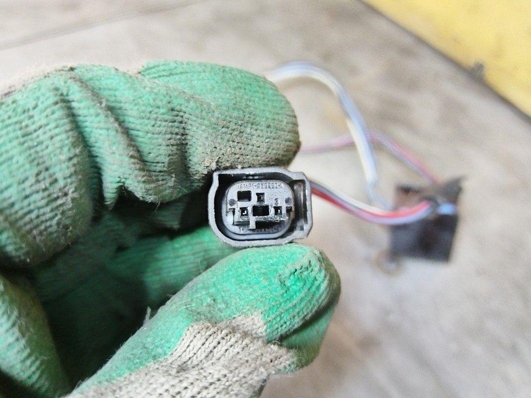 Проводка двери передней левой UQSZ9O BMW 5 E39 купить с доставкой. Огромный выбор запчастей и марок авто. У нас есть практически все.