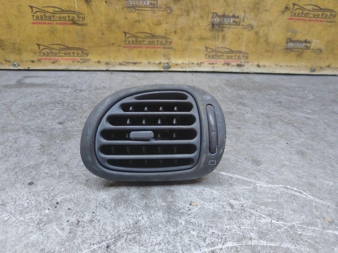 Дефлектор обдува салона U2JZAC Peugeot 206