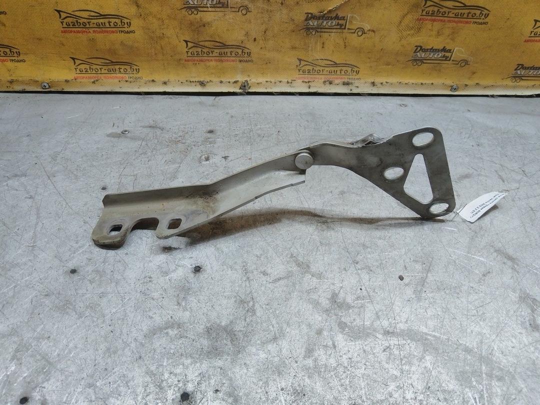 Петля капота правая 8NRQYV Opel Vectra купить в магазине запчастей бу