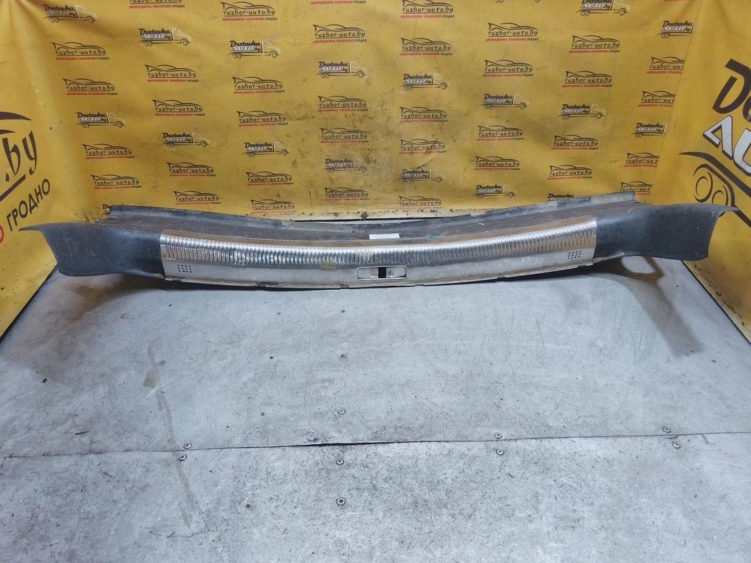 Накладка замка багажника MHAGPZ Volkswagen Passat купить