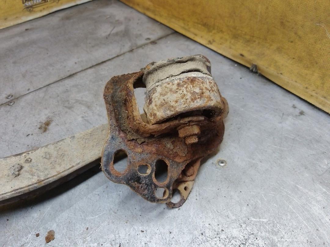 Рычаг задний левый YOYBMP Opel Vectra купить с доставкой