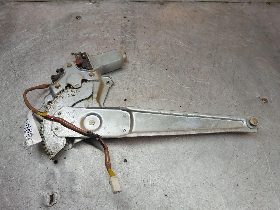 Стеклоподъемник электрический задний левый 37693K Mazda Premacy - Фото 1