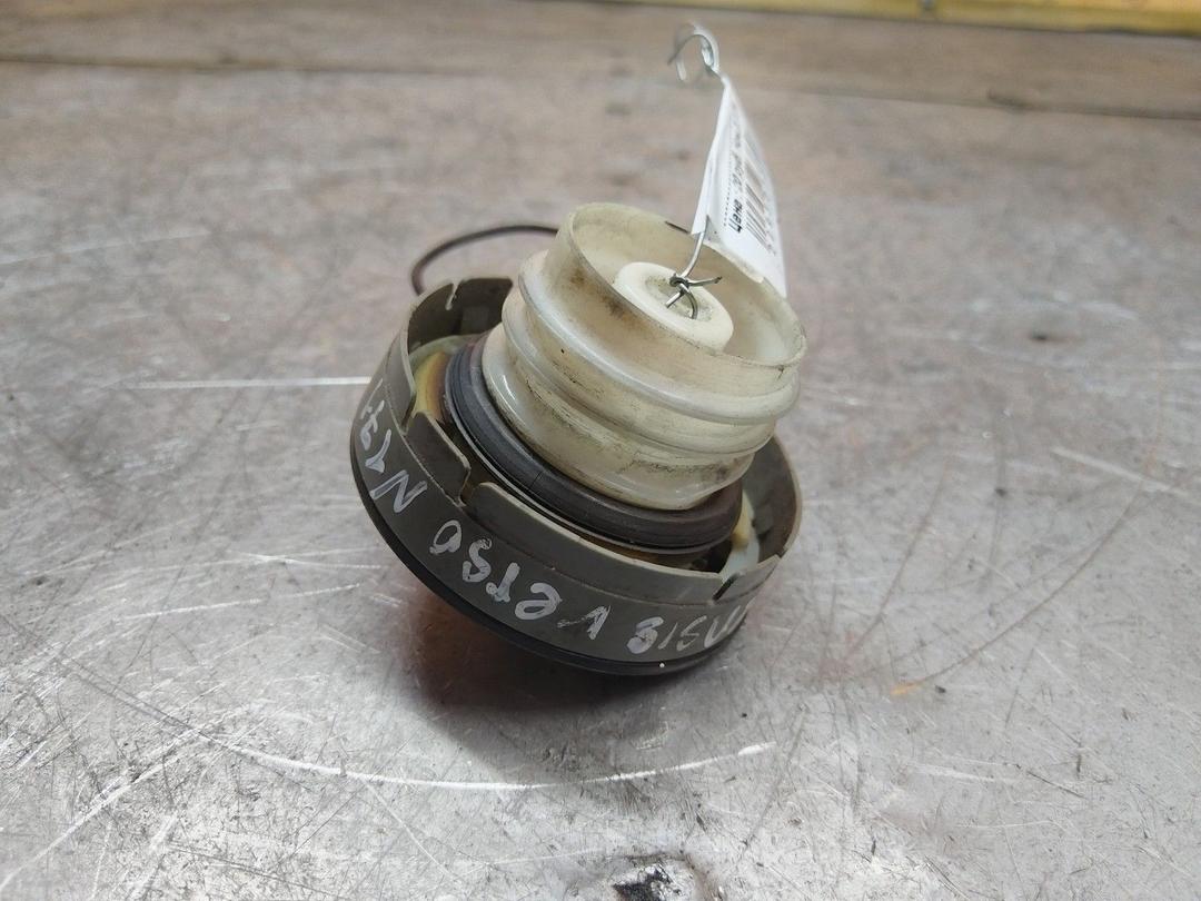 Крышка топливного бака KJ02FL Toyota Avensis Verso купить