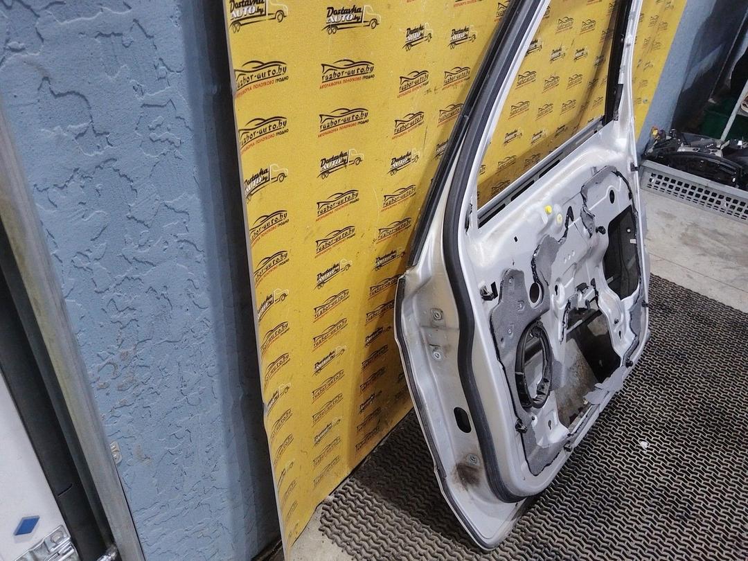 Дверь передняя правая B4VT73 Ford Galaxy купить на авторазборке