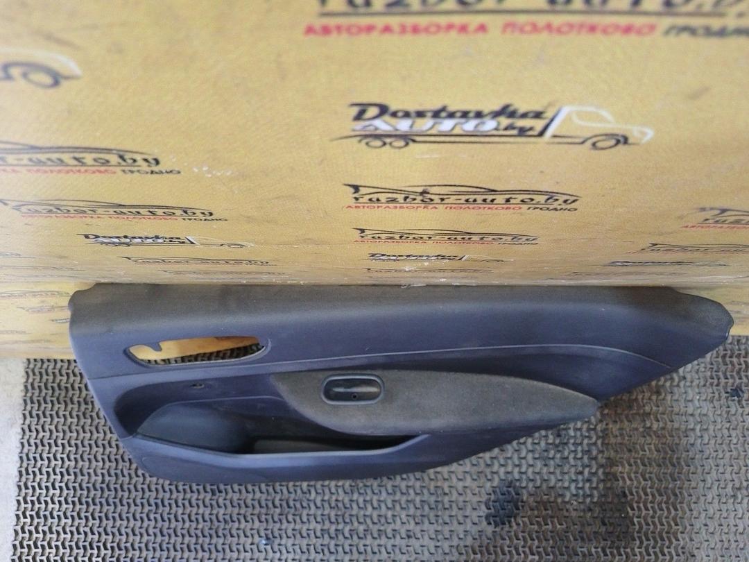 Обшивка двери задней правой (дверная карта) ZLPYBN Peugeot 307 купить с доставкой