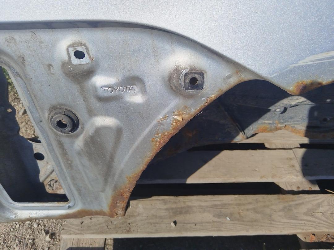 Крыло заднее правое I9701A Toyota Avensis Verso купить