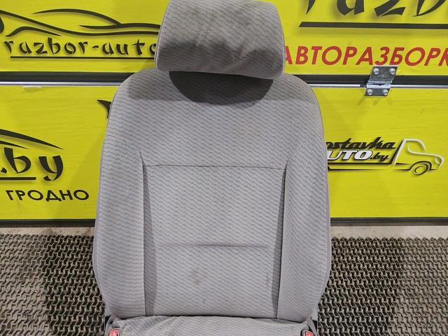 Сиденье заднее E8XQT1 Peugeot 806 купить с доставкой