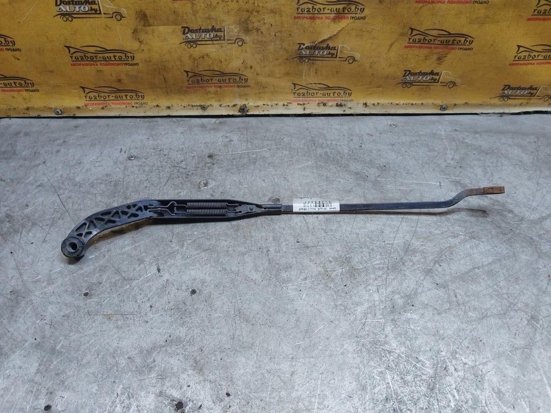 Щеткодержатель (поводок стеклоочистителя, дворник) XCV4LI Audi 100 купить