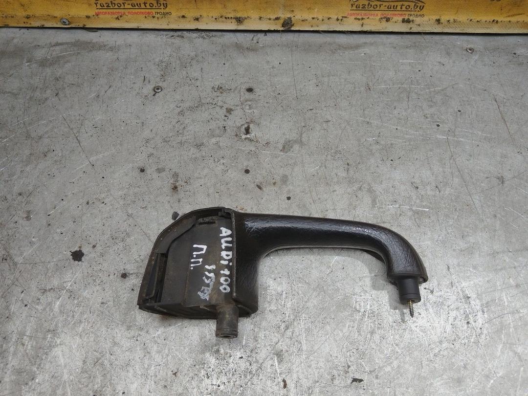 Ручка внутренняя B2XW71 Audi 100 - Фото 2