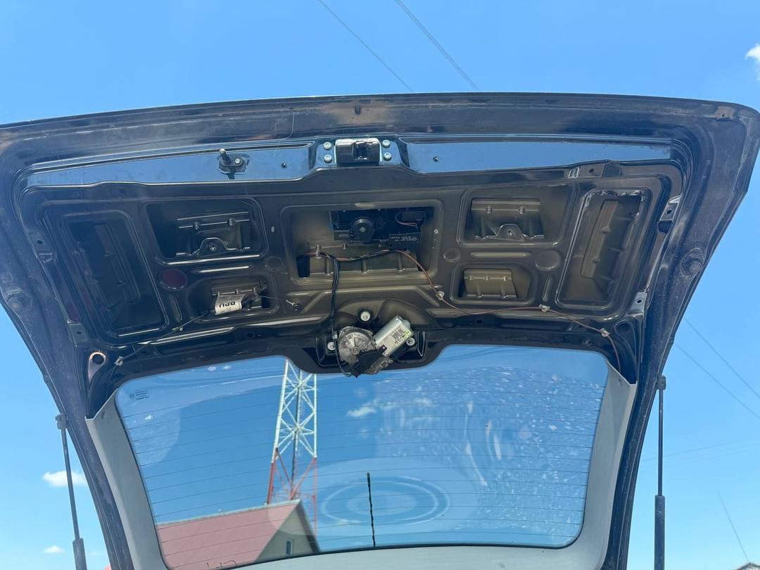 Крышка багажника (дверь 3-5) NUJY63 Opel Meriva