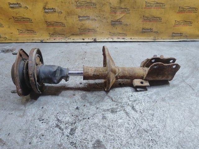 Амортизатор передний правый 6RY663 Mitsubishi Carisma