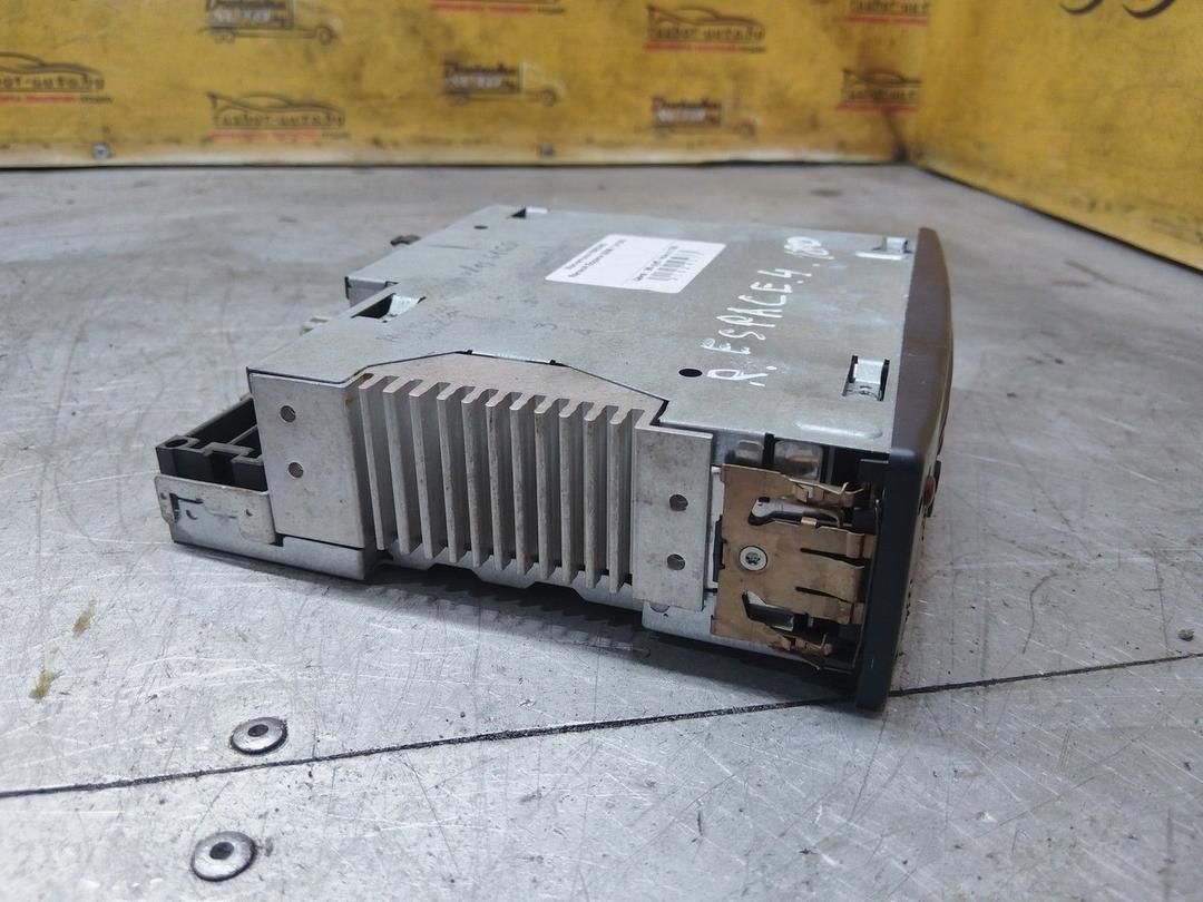 Магнитола K68O9O Renault Espace купить на авторазборке