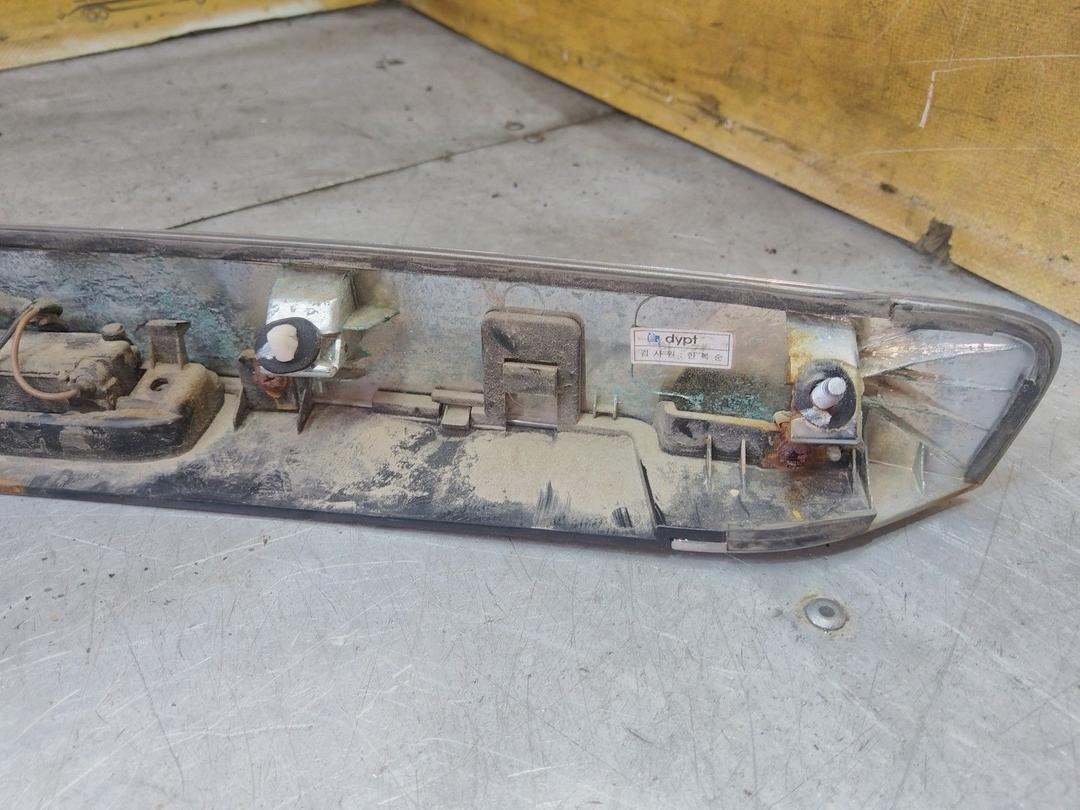 Накладка подсветки номера O3Y0J0 Kia Sorento купить с доставкой