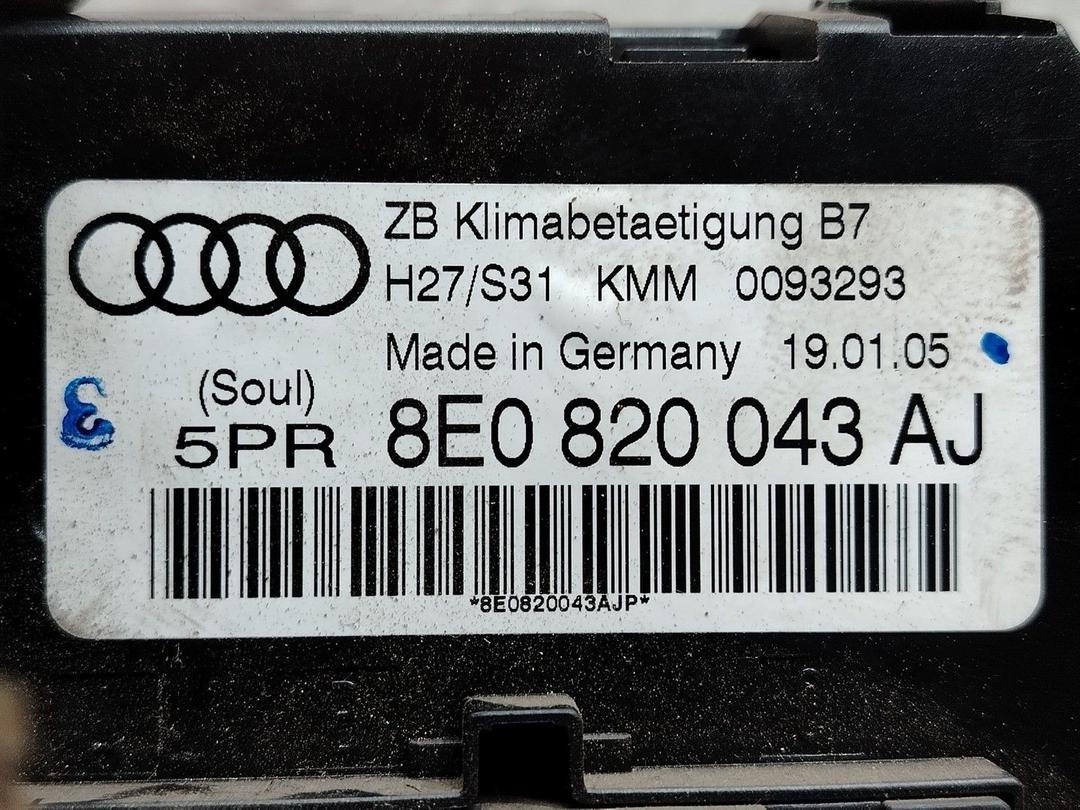 Блок управления печки/климат-контроля RSH4GW Audi A4 - Фото 5