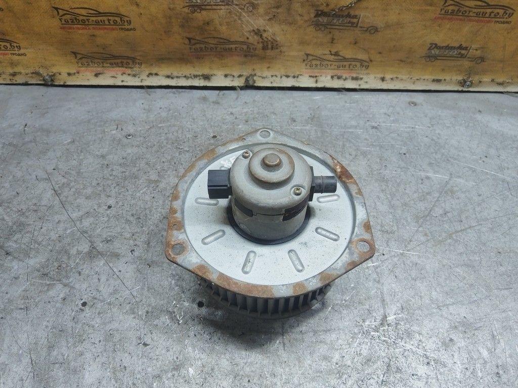 Моторчик печки IO6ZX5 Mazda Xedos 6 - Фото 3