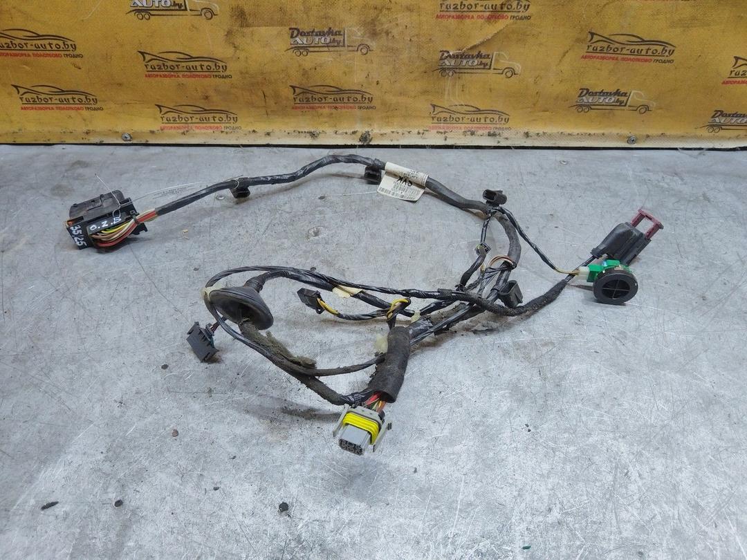 Проводка двери передней правой B0Q3X7 Opel Zafira купить с доставкой