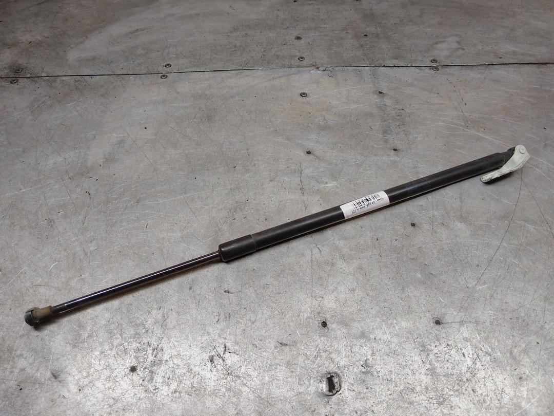 Амортизатор крышки багажника (3-5 двери) 2RYD8Y Nissan Note