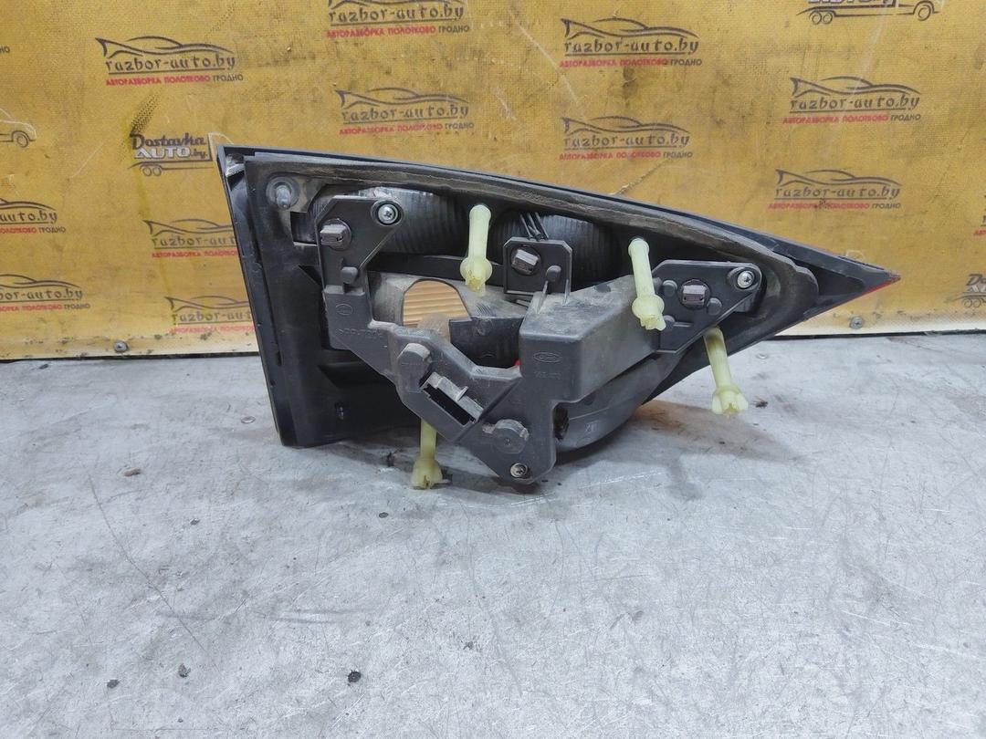 Фонарь крышки багажника правый B5LL65 Ford Galaxy купить на авторазборке