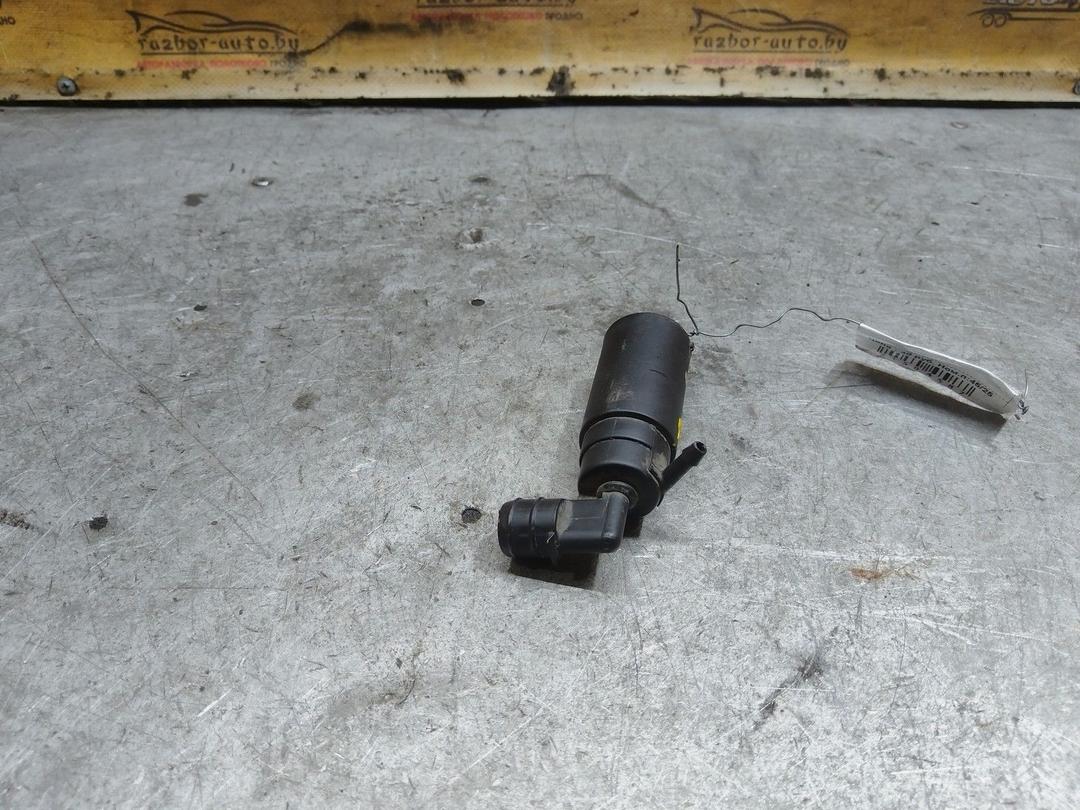 Насос (моторчик) омывателя стекла 6PB55P Mitsubishi Carisma купить с доставкой