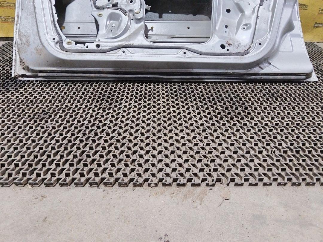 Дверь передняя правая W24DQU Citroen C5 undefined