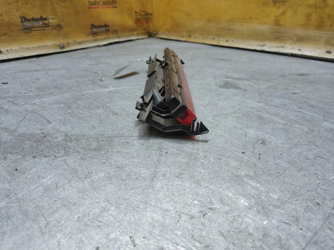 Стоп-сигнал QWMKC3 Volkswagen Polo купить на авторазборке