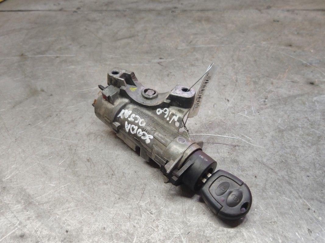 Замок зажигания 47G5D9 Skoda Octavia