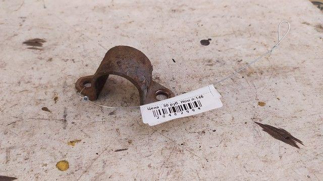 Крепление втулки стабилизатора OV61N3 Toyota Corolla Verso купить