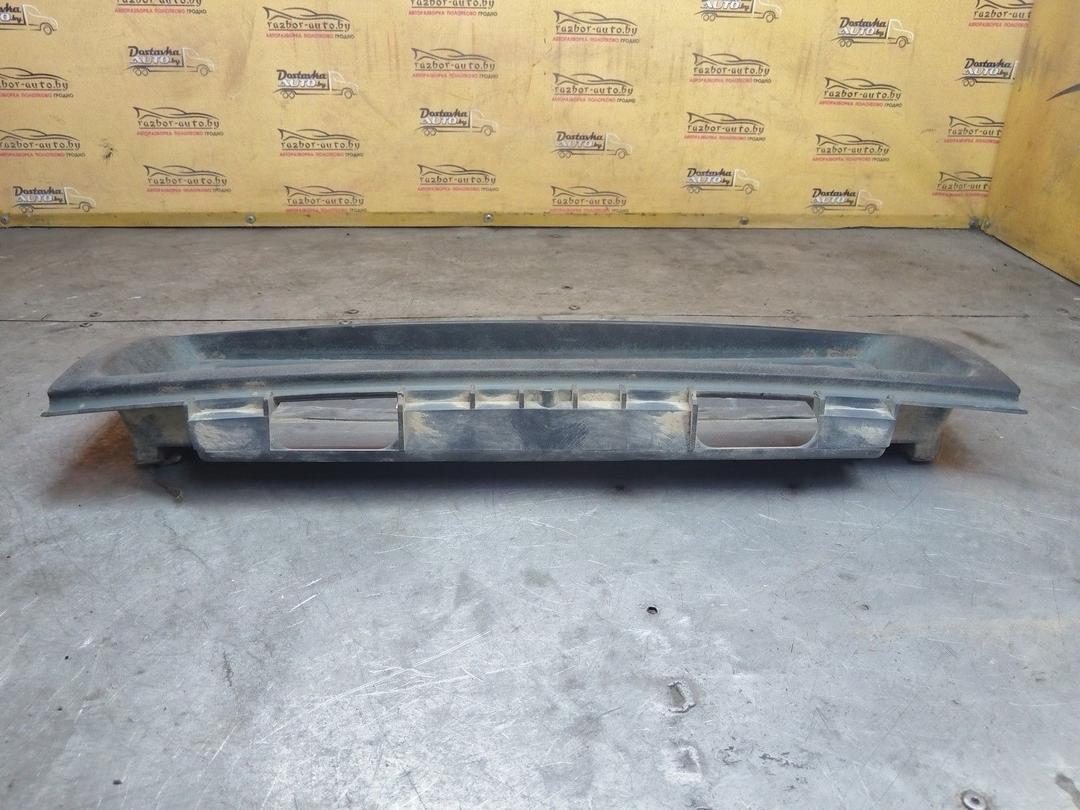 Бленда UYSZ5I Audi 80 купить на авторазборке