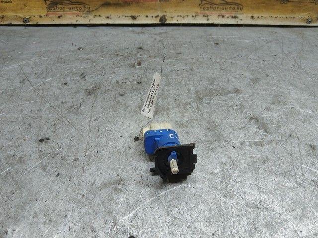 Датчик положения педали сцепления 7AJL71 Ford C-Max купить