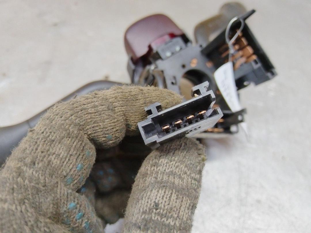 Переключатель подрулевой (стрекоза) 2WDFIH Volkswagen Passat undefined