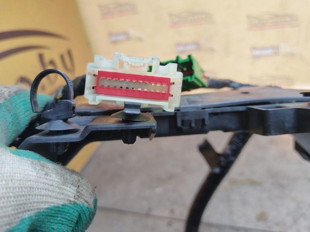 Проводка салона Y66US2 Ford Fusion - Фото 17