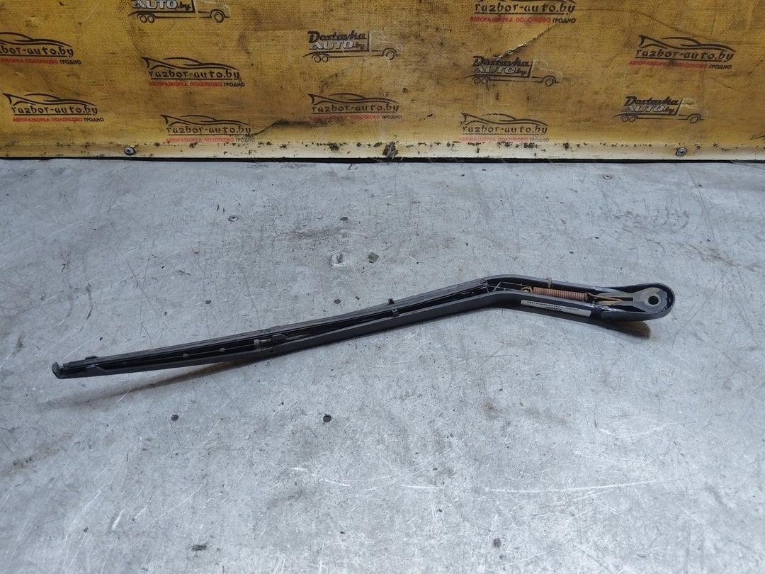 Щеткодержатель задний JGD8KH Fiat Punto купить на авторазборке