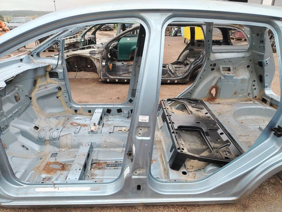 Стойка кузовная центральная левая DY9F0J Ford C-Max - Фото 1