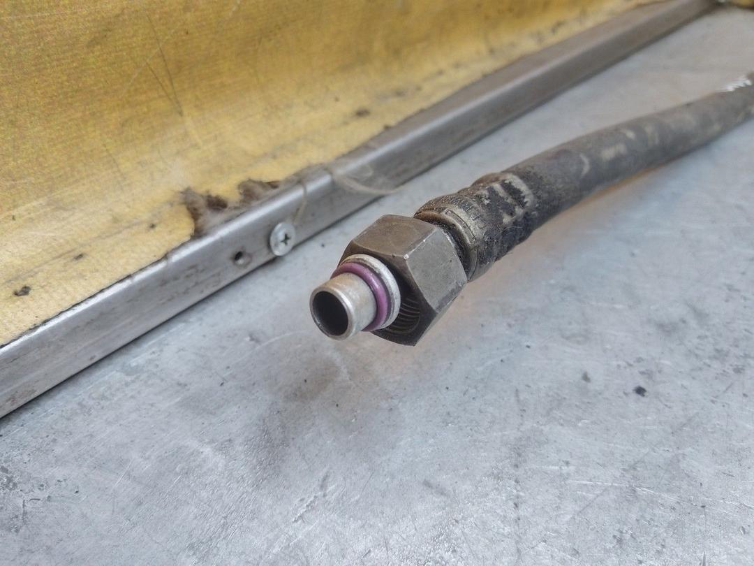 Трубка кондиционера JL9SS8 Audi A8 - Фото 2