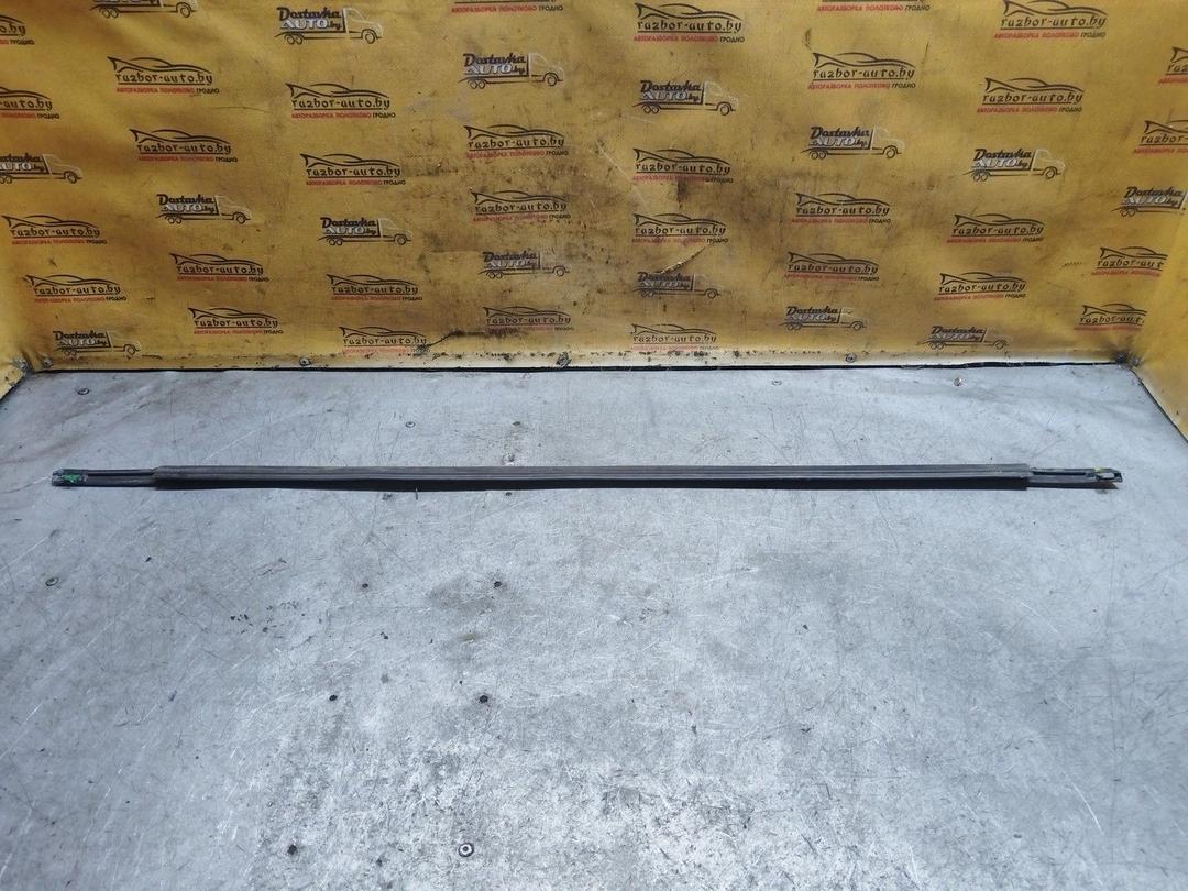 Молдинг стекла двери задней левой наружный J8G26C Toyota Corolla Verso купить с доставкой