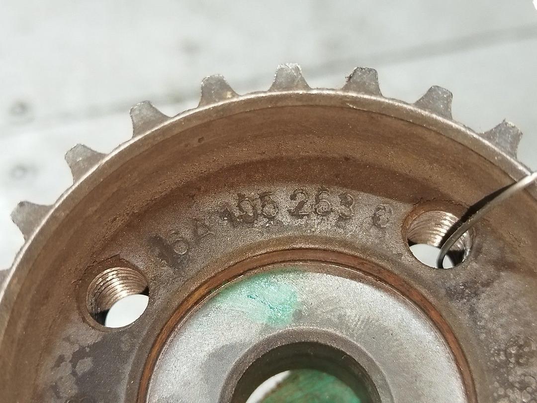 Шестерня распредвала V2FOQJ Audi A3 купить в магазине запчастей бу