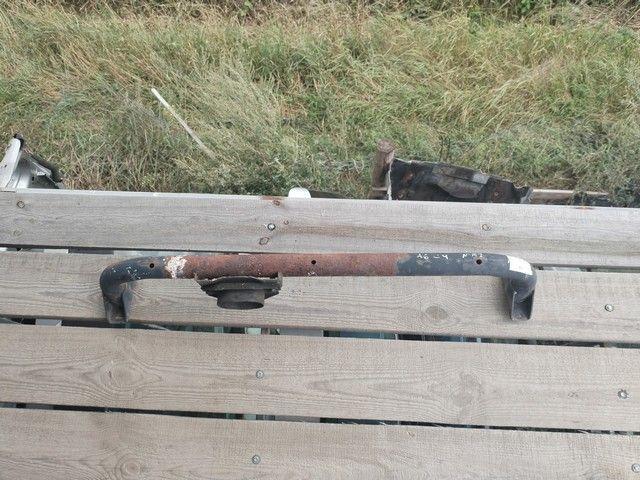 Усилитель бампера переднего FB5D16 Audi A6