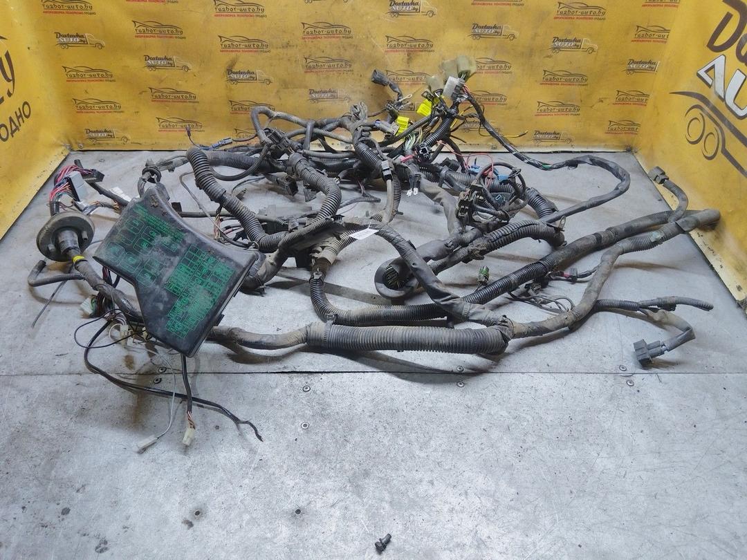 Проводка QUJGOS Mitsubishi Carisma