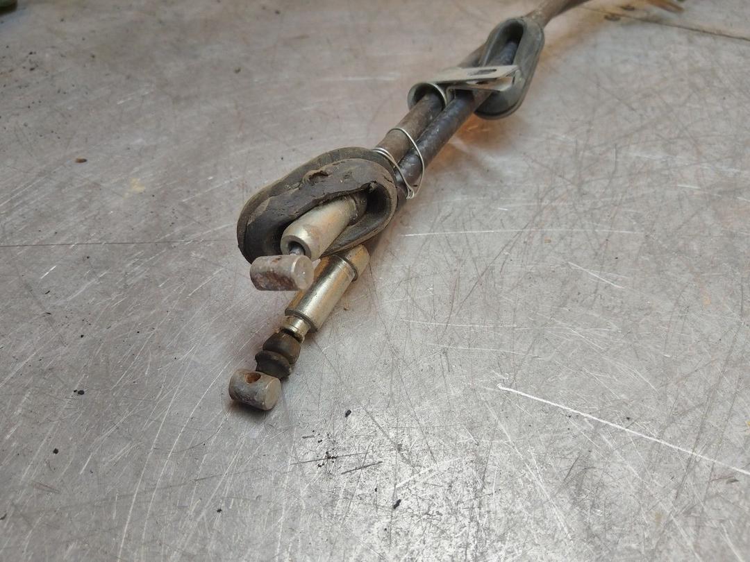 Трос ручника GVG08V Land-Rover Freelander купить