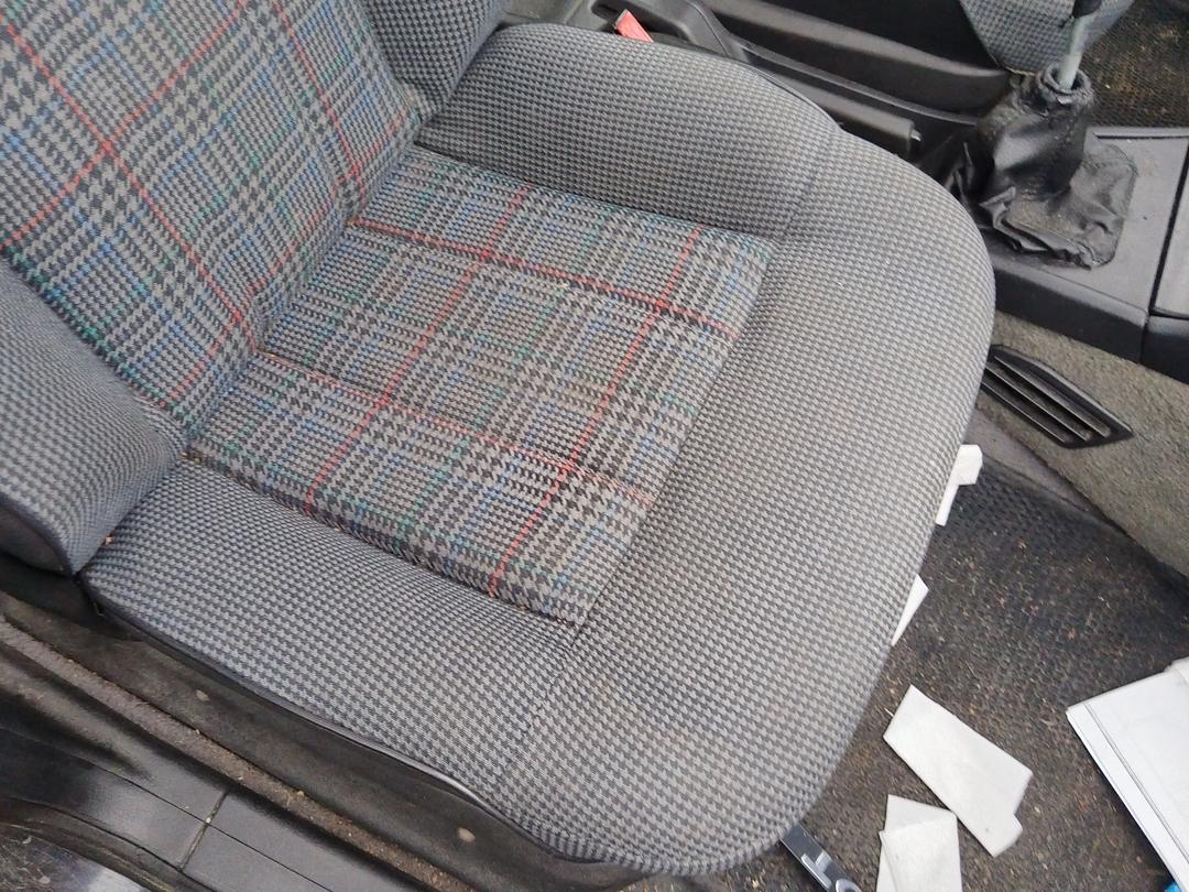 Сиденье переднее 04773N Peugeot 405 купить с доставкой