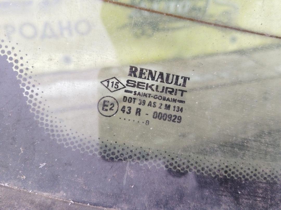 Стекло заднее LJ3W8V Renault Safrane купить